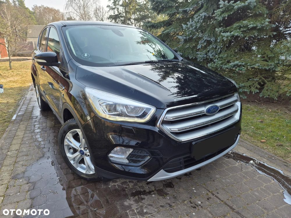 Ford Kuga - 2