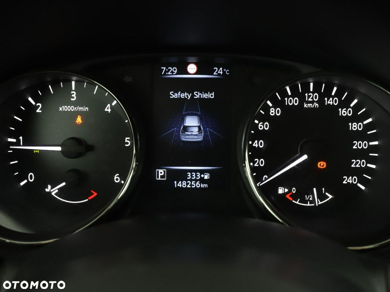 Nissan X-Trail 2.0 dCi Tekna Xtronic 4WD - 22