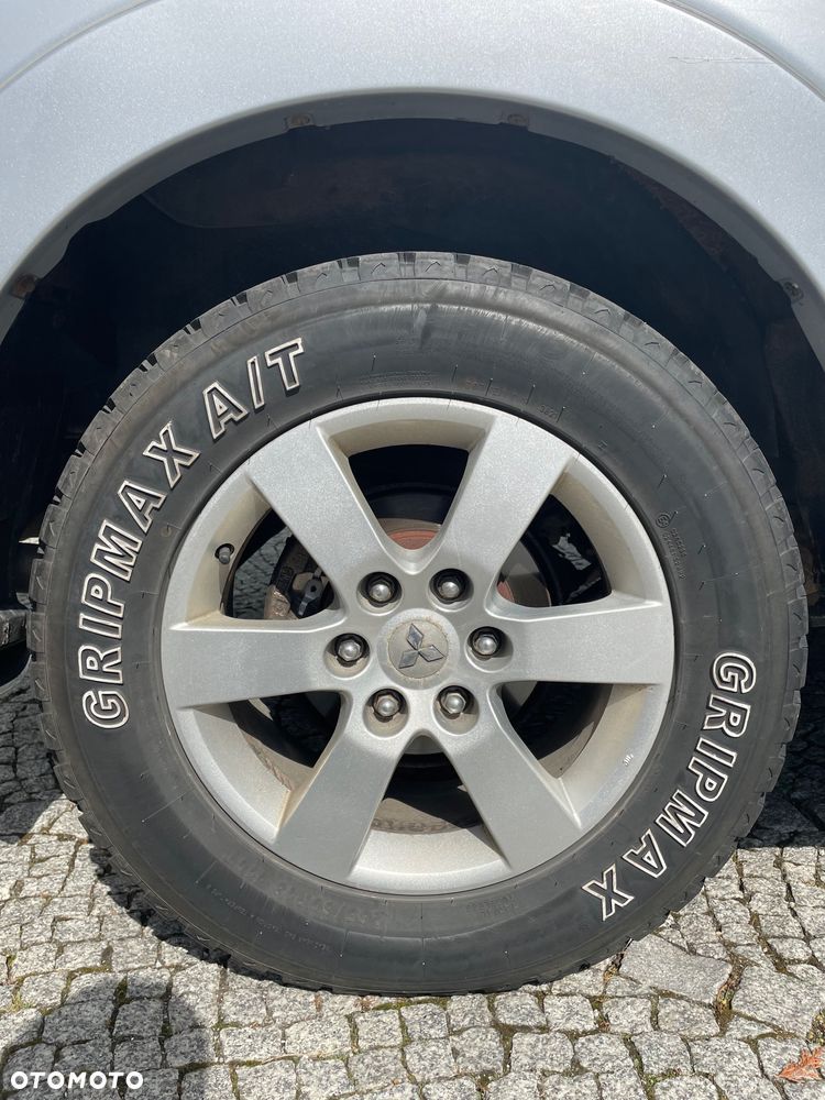 Mitsubishi Pajero 3.2 DID Intense - 8