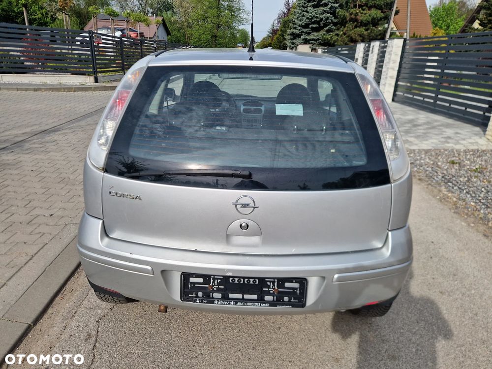 Opel Corsa - 4
