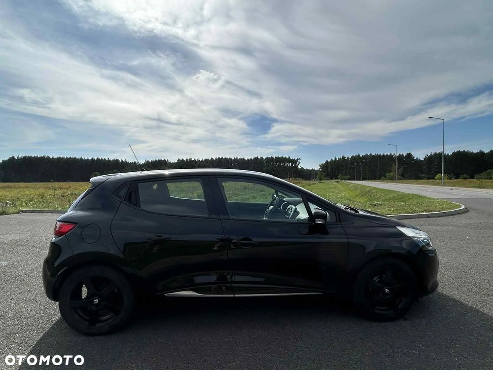 Renault Clio - 6