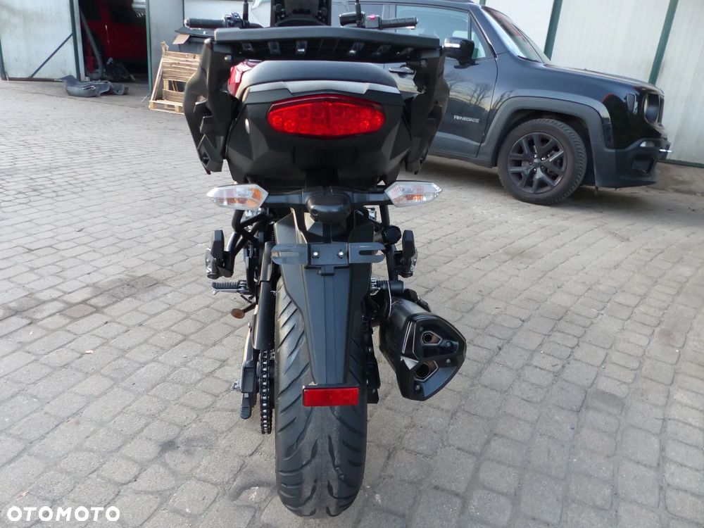 Kawasaki Versys 1000 - 20