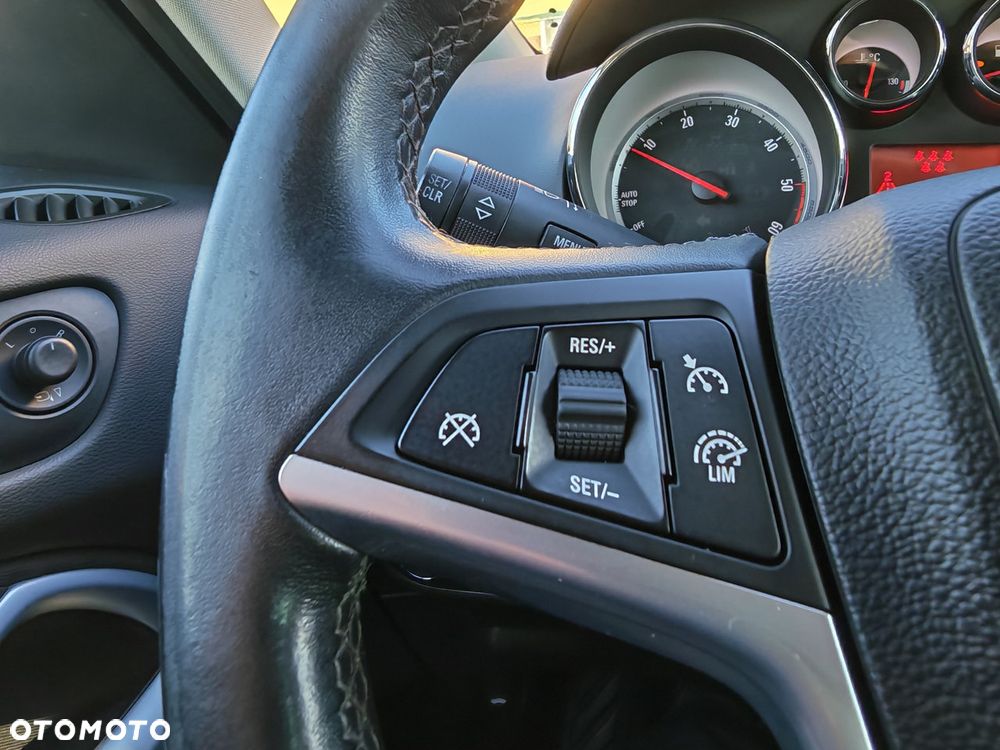 Opel Zafira - 24