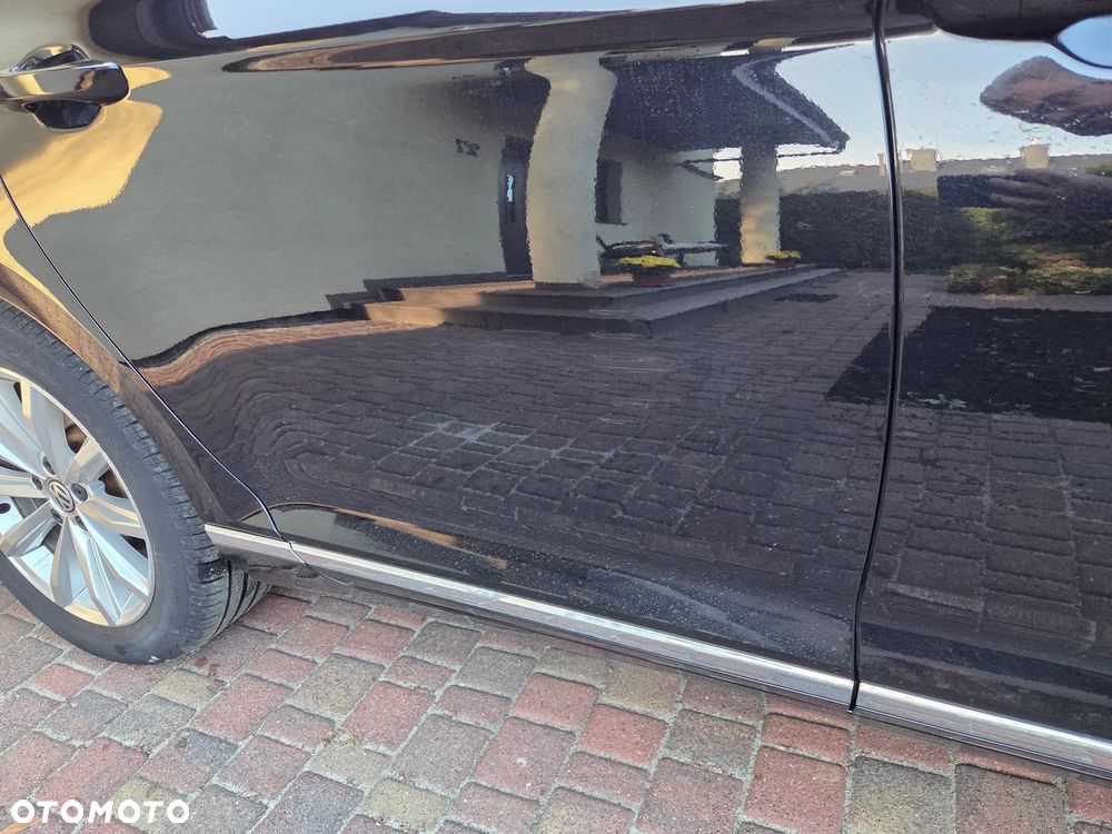 Volkswagen Passat Variant 1.5 TSI EVO Highline DSG - 32