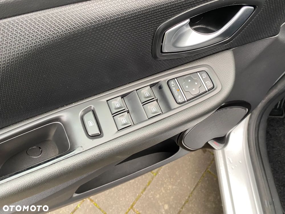 Renault Clio Energy TCe 90 Start & Stop Intens - 16