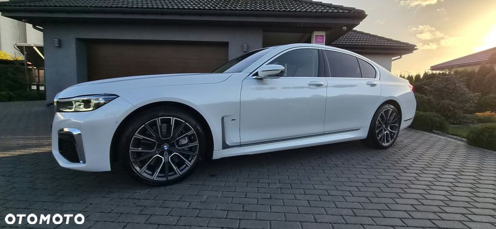 BMW Seria 7 750I Xdrive 2022 photo 3