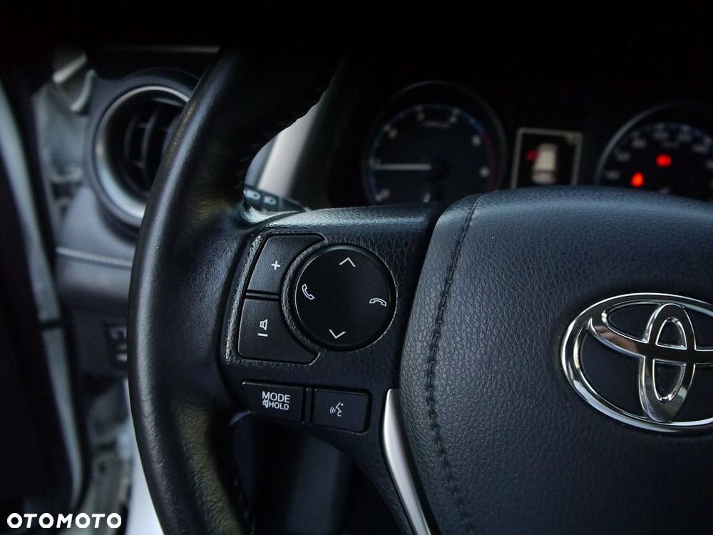 Toyota RAV4 2.0 D-4D Premium 4x2 - 40