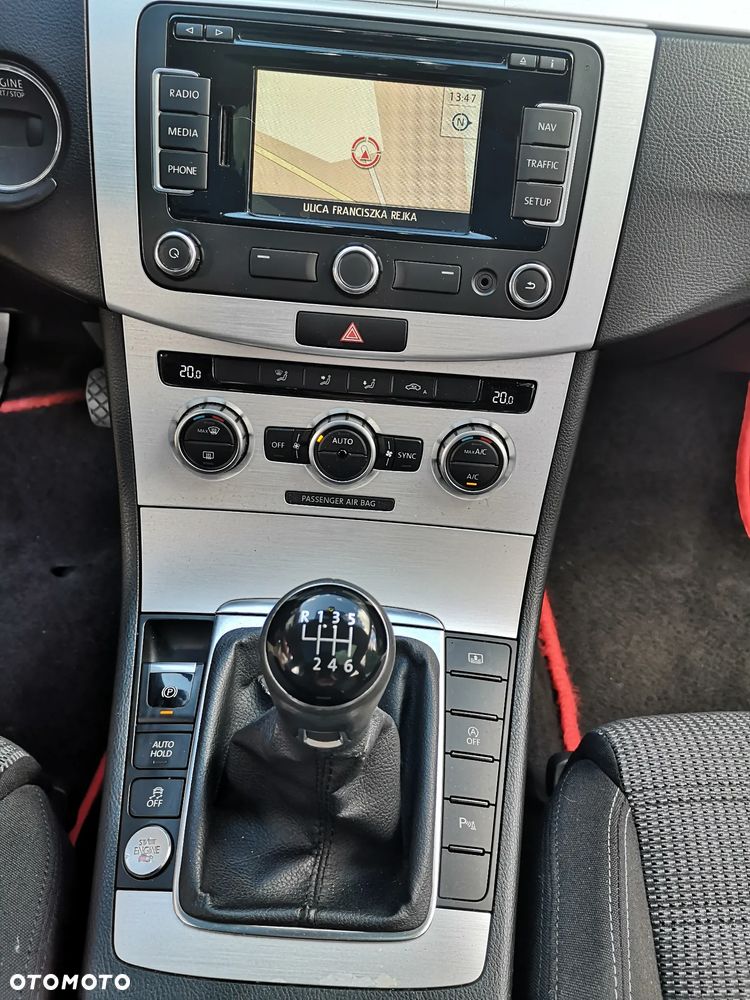 Volkswagen CC 1.4 TSI BMT - 10