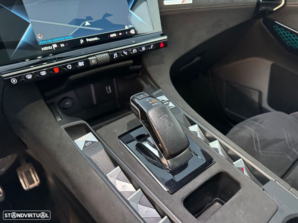 DS DS7 Crossback E-Tense Performance Line+ EAT8 - 24