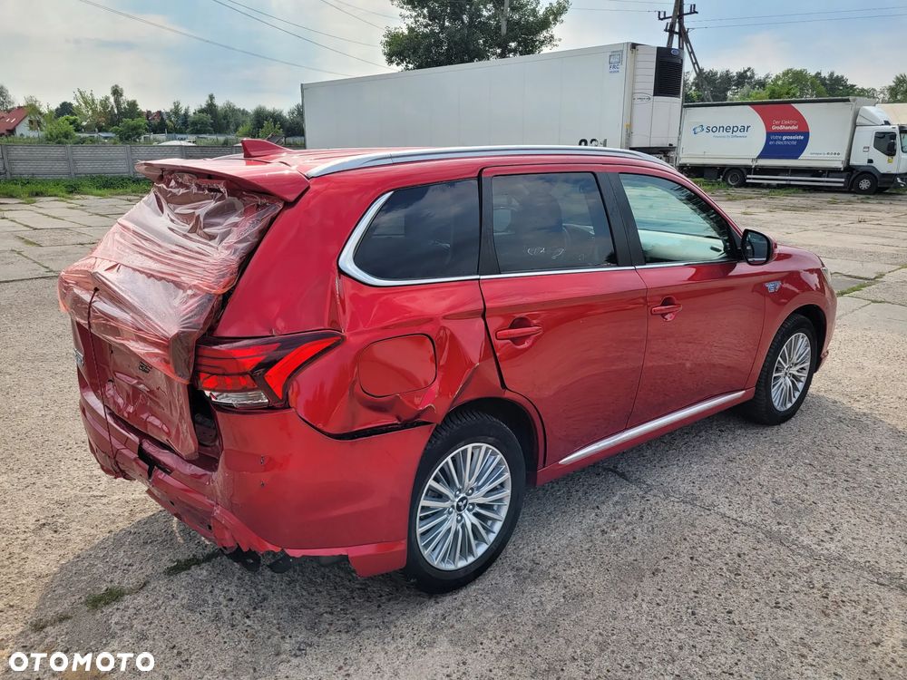 Mitsubishi Outlander 2.0 Intense 4WD CVT - 20