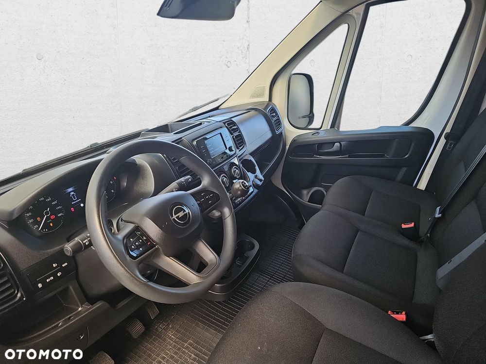 Opel Movano - 13