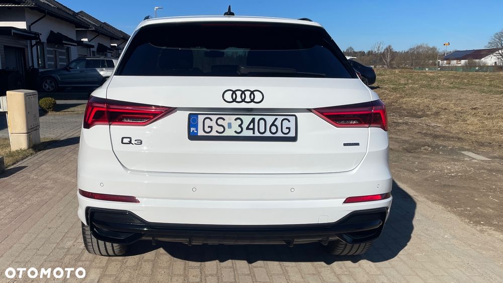 Audi Q3 45 TFSI Quattro S Line S tronic - 4