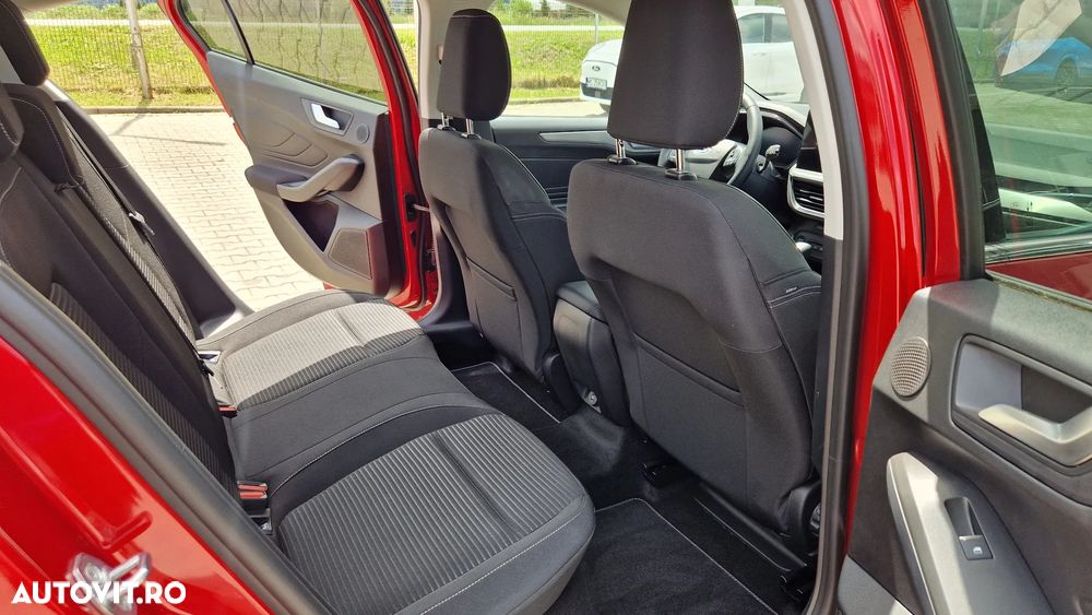 Ford Focus 1.0 EcoBoost MHEV Titanium X - 9