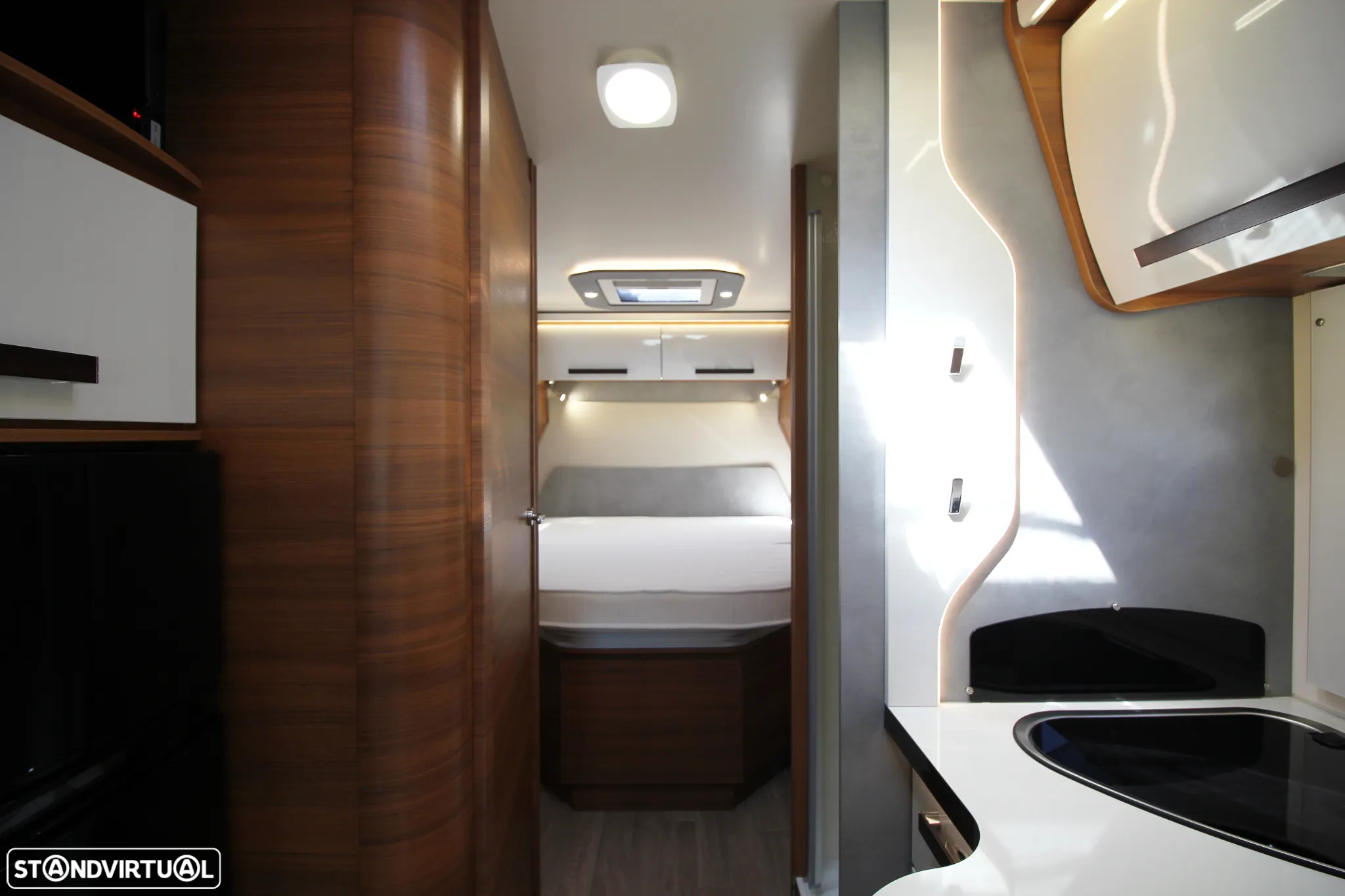 Elnagh Baron 579 *CAMA CENTRAL + BASCULANTE* - 5