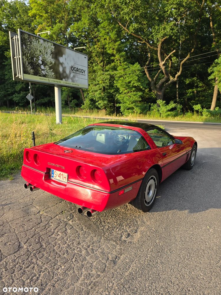 Chevrolet Corvette - 6