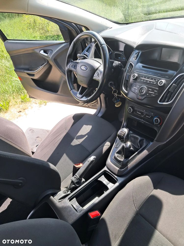 Ford Focus 1.5 TDCi Trend - 11