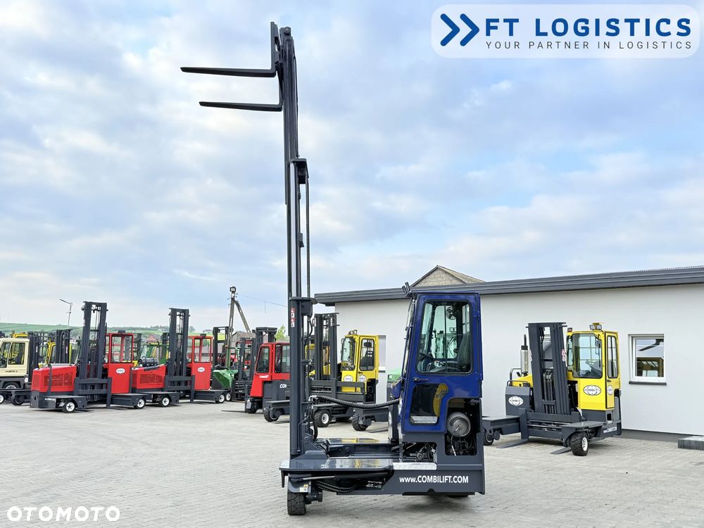 Combilift WÓZEK CZTEROKIERUNKOWY - WIELOKIERUNKOWY | COMBILIFT C4500S | GAS | TRIPLEX 5550MM | POZYCJONER WIDEŁ | WOLNY SKOK | NOWE OPONY | PO SERWISIE | STAN IDEALNY | Szeroka oferta wózków czterokierunkowych i bocznych, dopasowanych do różnorodnych potrzeb i zastosowań - 33