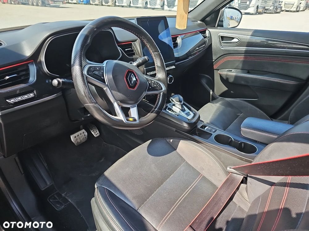 Renault Arkana 1.6 E-TECH R.S Line MMT - 11