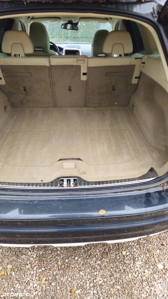 Volvo XC 60 3.2 AWD Momentum - 13