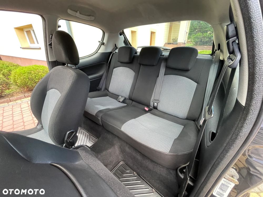 Peugeot 206 1.1 X-Line - 14
