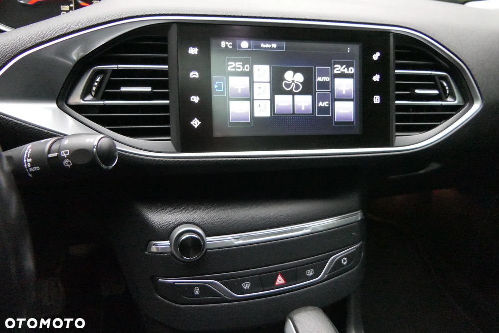 Peugeot 308 BlueHDi 150 EAT6 Stop & Start Business-Line - 24