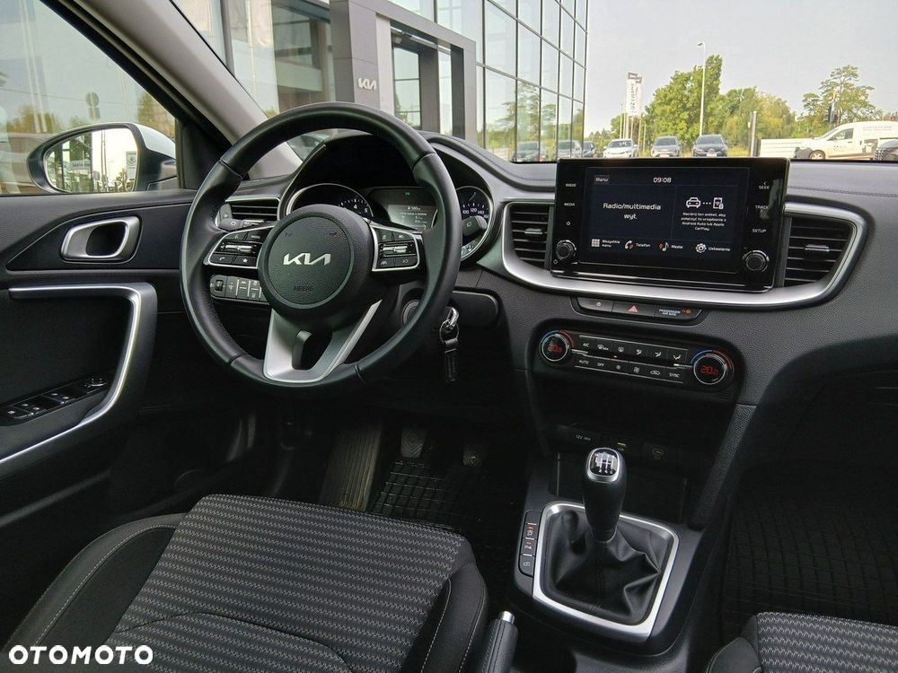 Kia Ceed 1.5 T-GDI M - 15