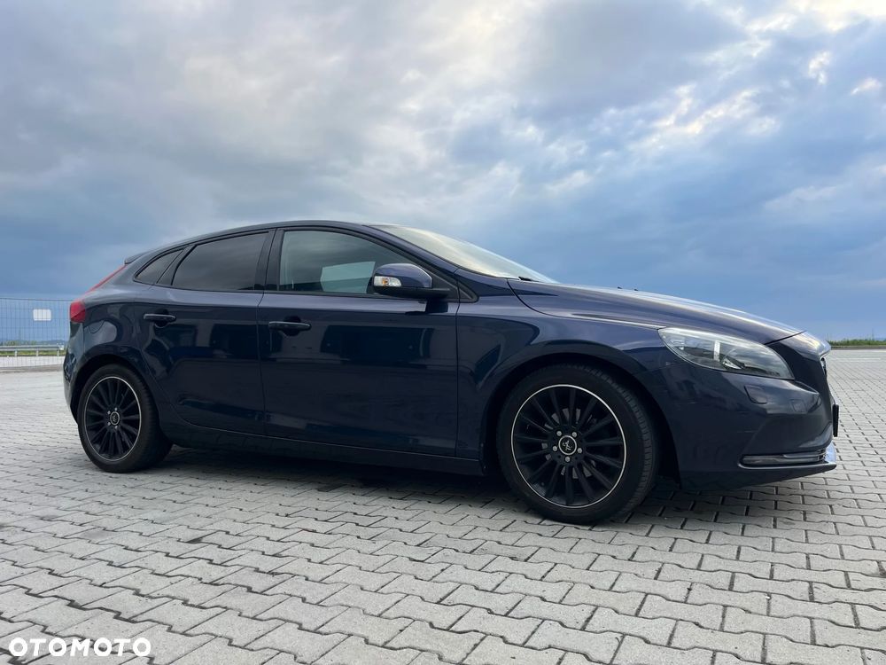 Volvo V40 D2 Kinetic - 3