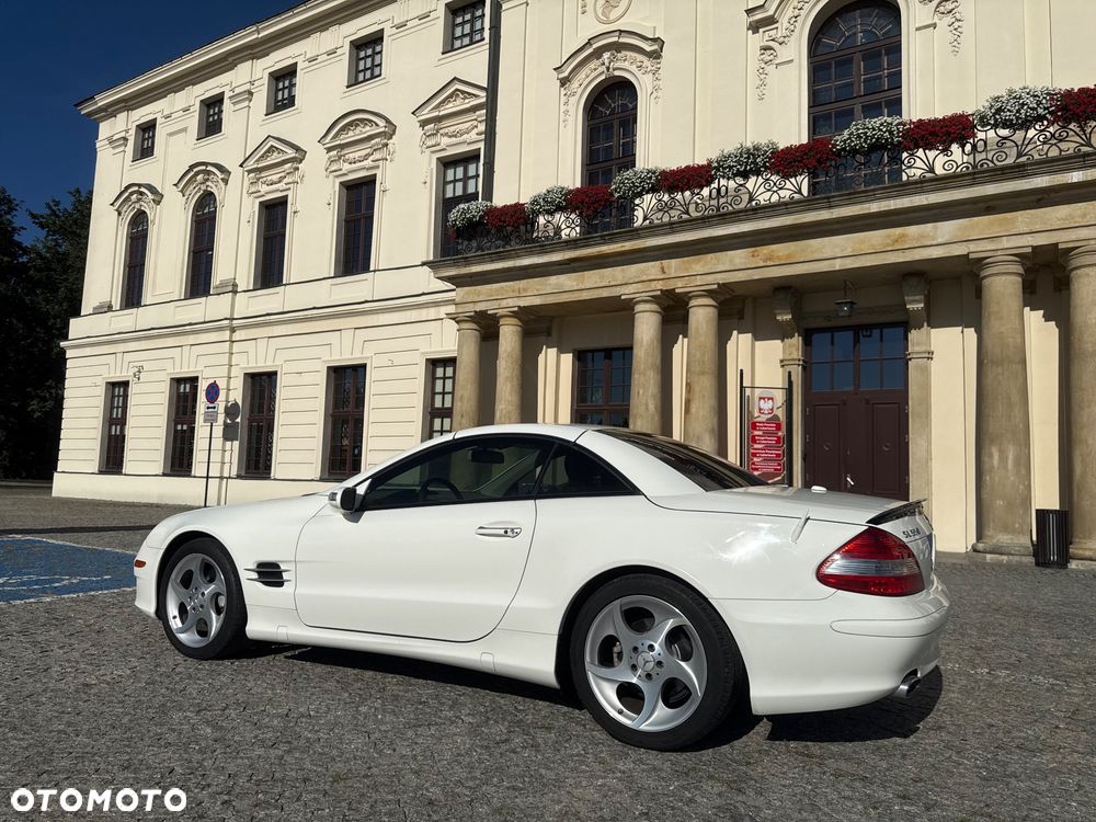 Mercedes-Benz SL - 32