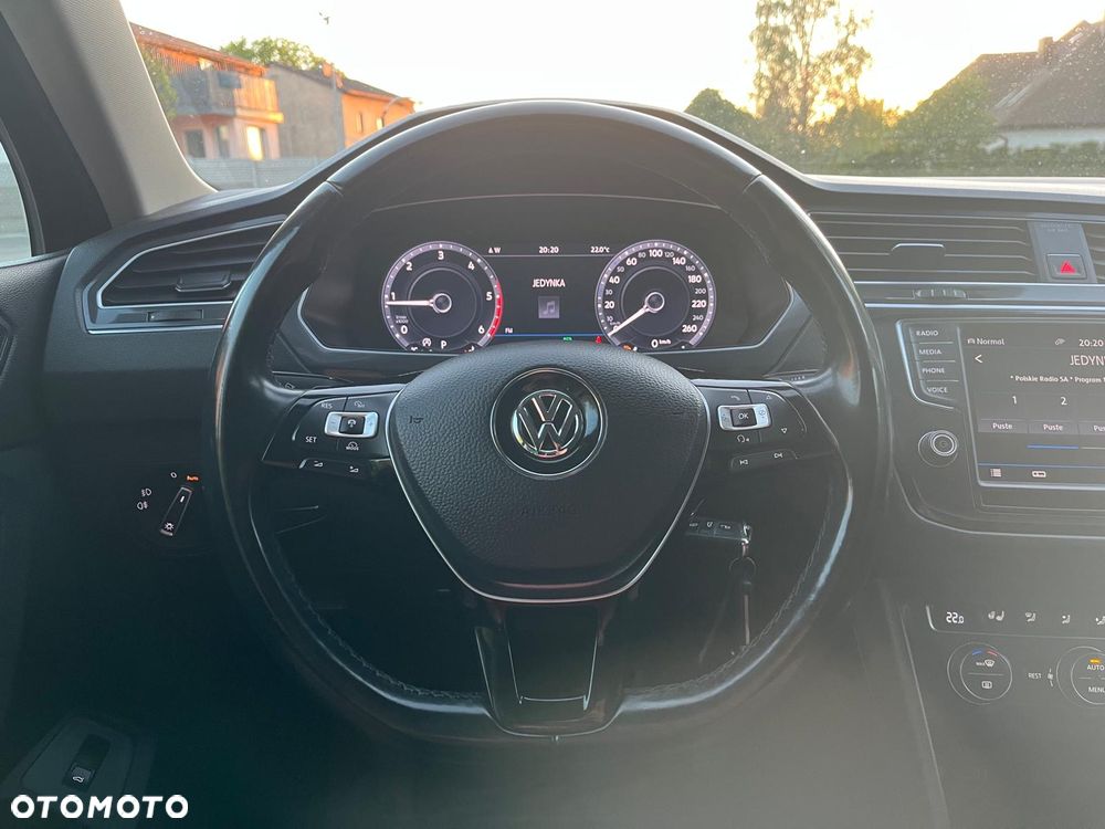 Volkswagen Tiguan 2.0 TDI SCR 4MOTION DSG Highline - 11