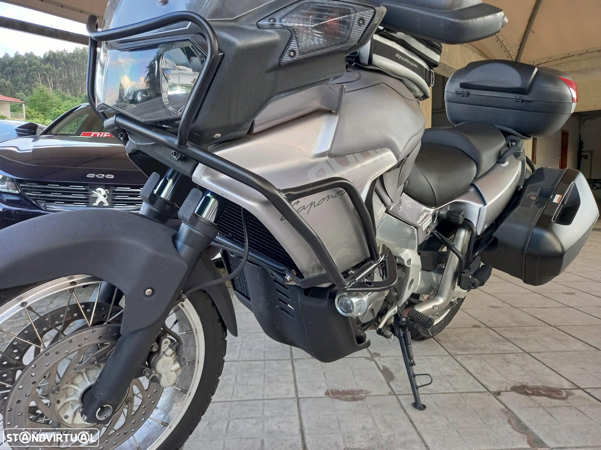 Aprilia Caponord - 4