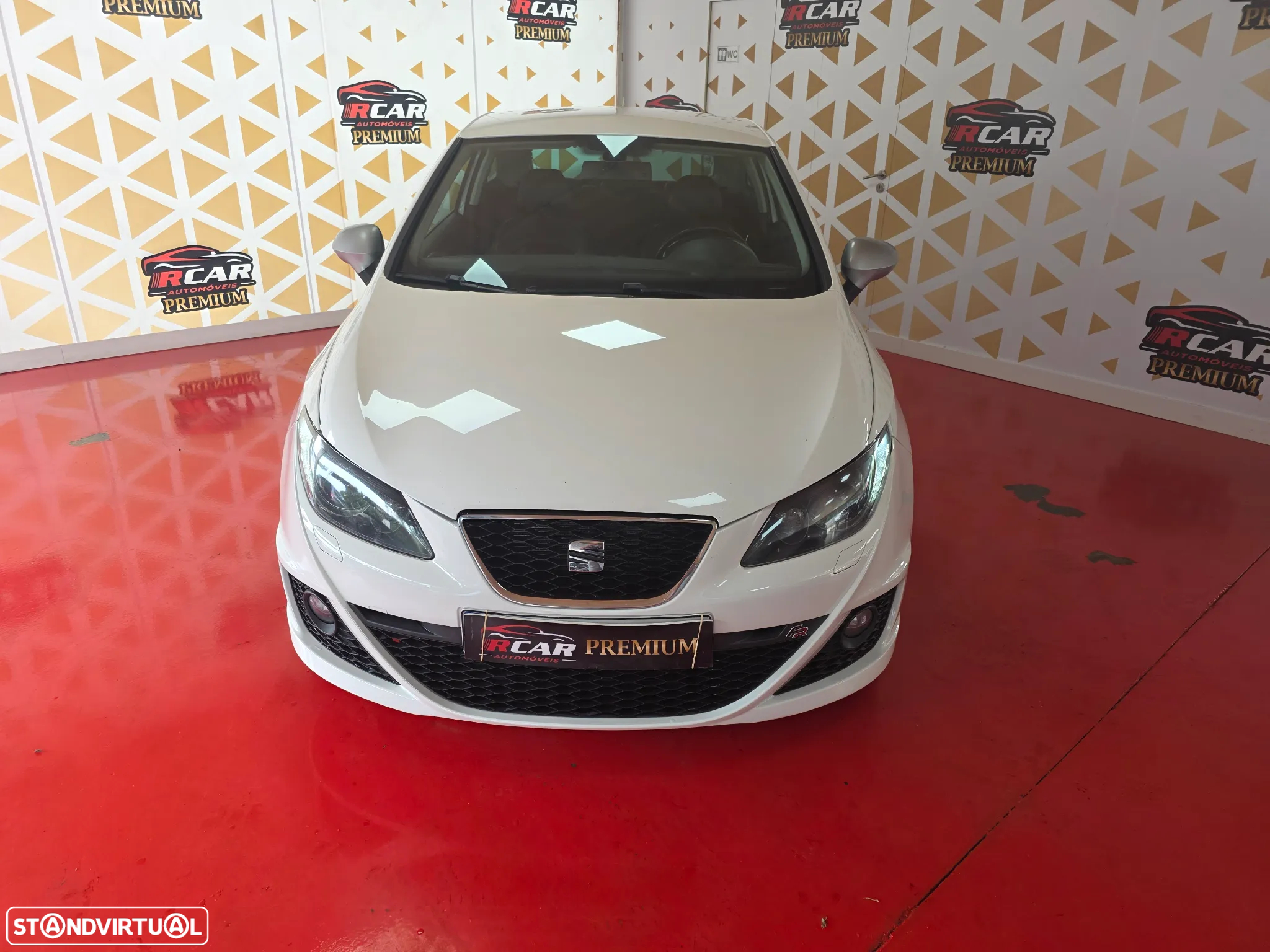 SEAT Ibiza SC 2.0 TDi FR - 3