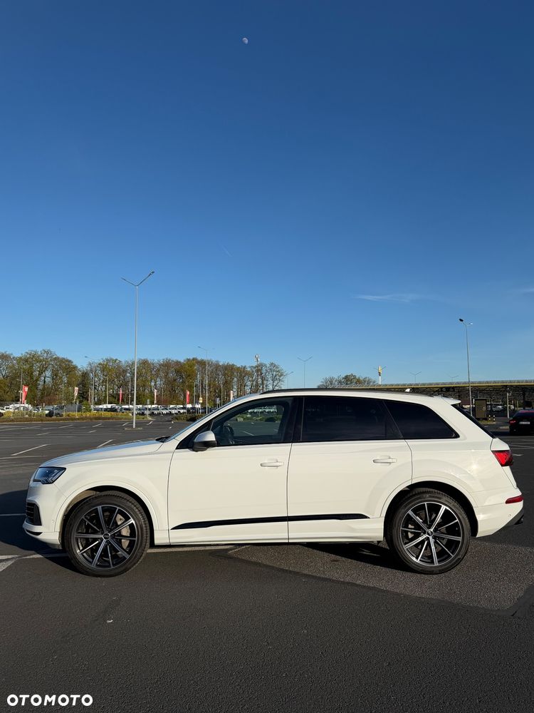 Audi Q7 55 TFSI quattro tiptronic - 3