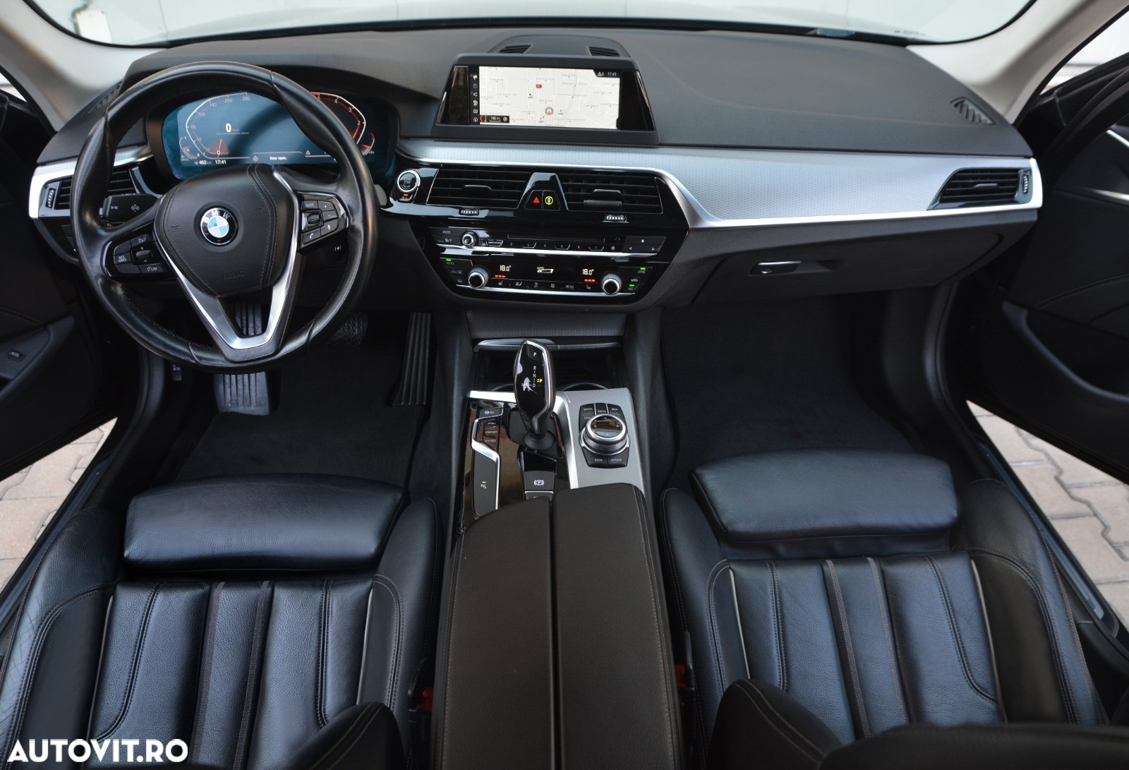 BMW Seria 5 520d xDrive AT - 5