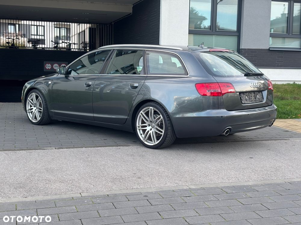 Audi A6 Avant 2.4 - 22