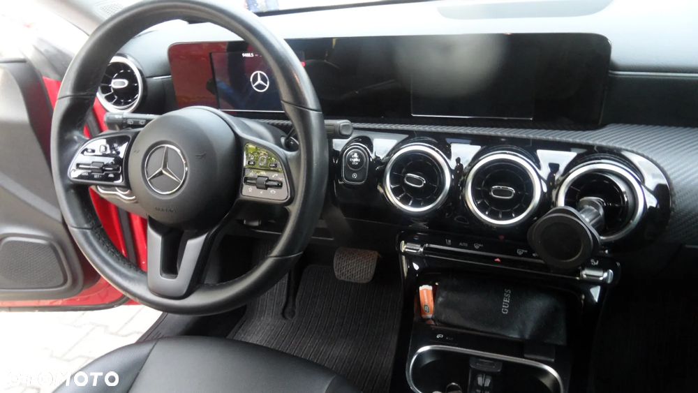 Mercedes-Benz CLA 180 d 7G-DCT Edition 1 - 10