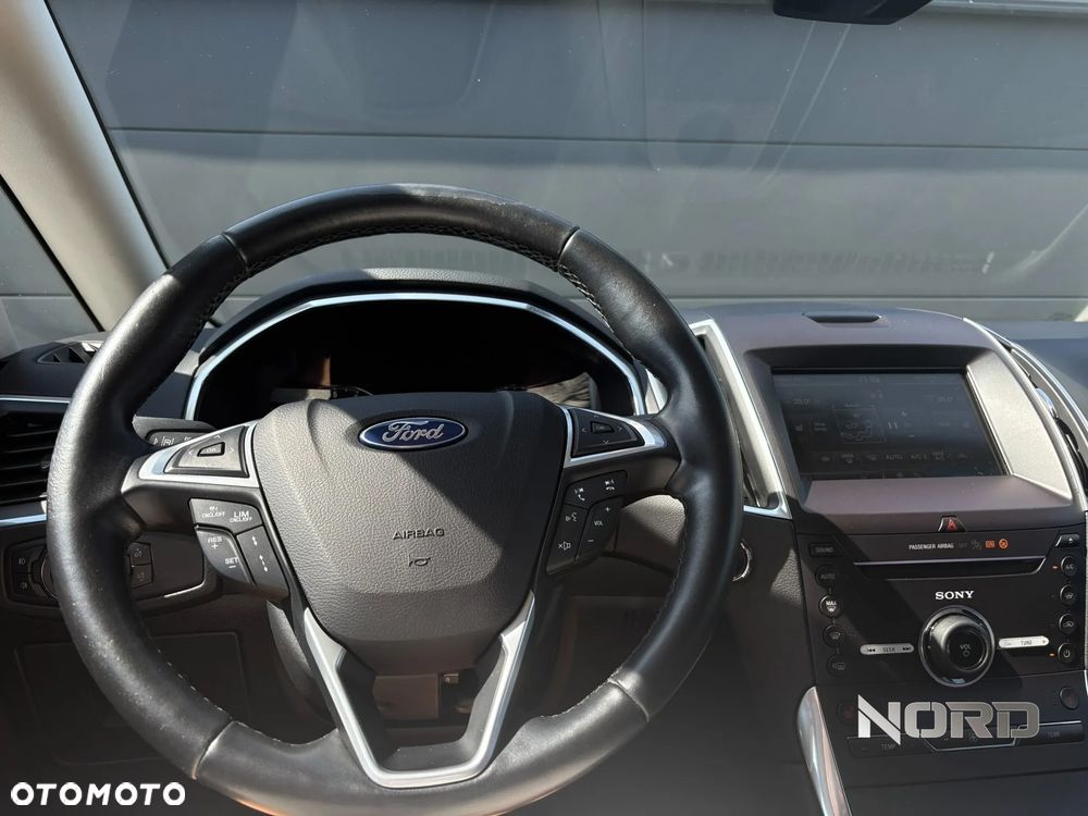 Ford S-Max 2.0 TDCi 4WD Titanium - 11