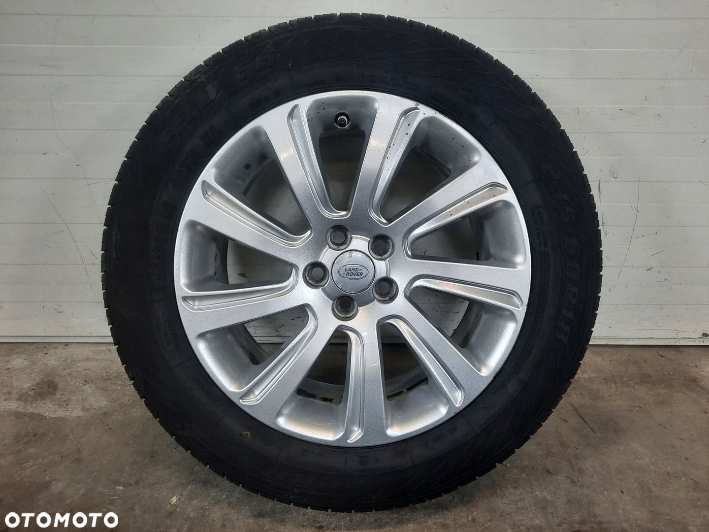 KOŁA FELGI ALUMINIOWE LAND ROVER DISCOVERY SPORT 5x108 18 8J ET45 - 9
