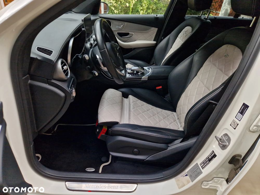 Mercedes-Benz GLC - 9