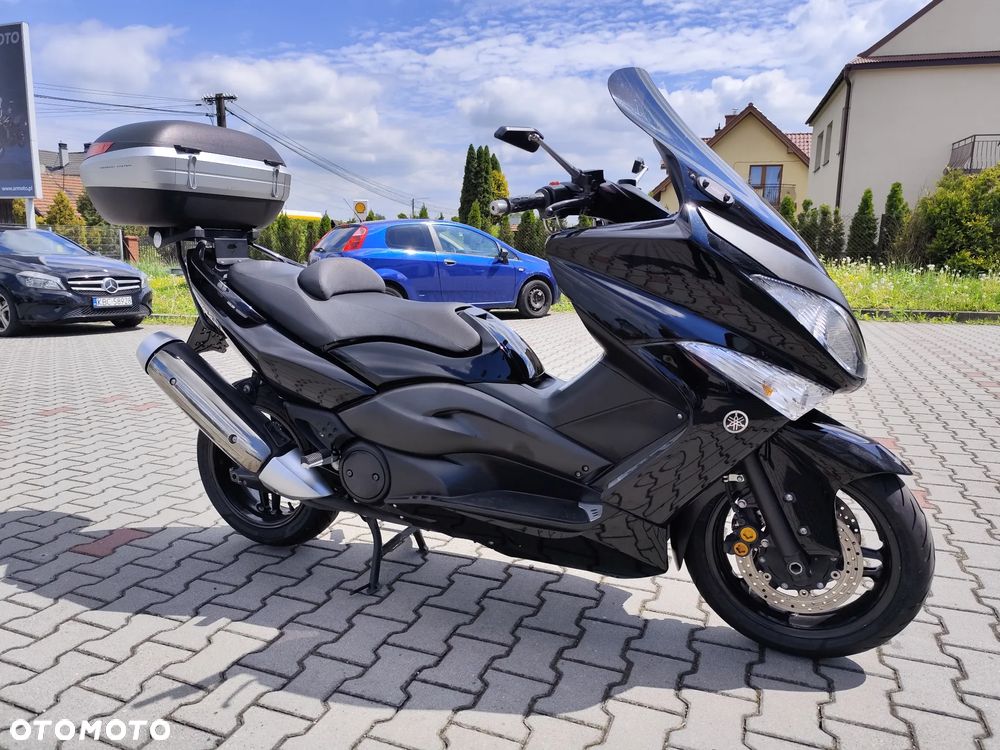 Yamaha Tmax - 11