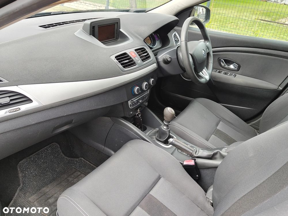 Renault Megane 1.5 dCi Expression - 6