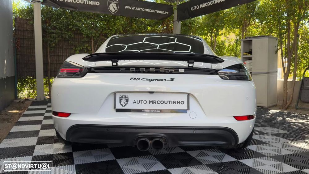 Porsche 718 Cayman 2.5 S PDK — fotografia 8