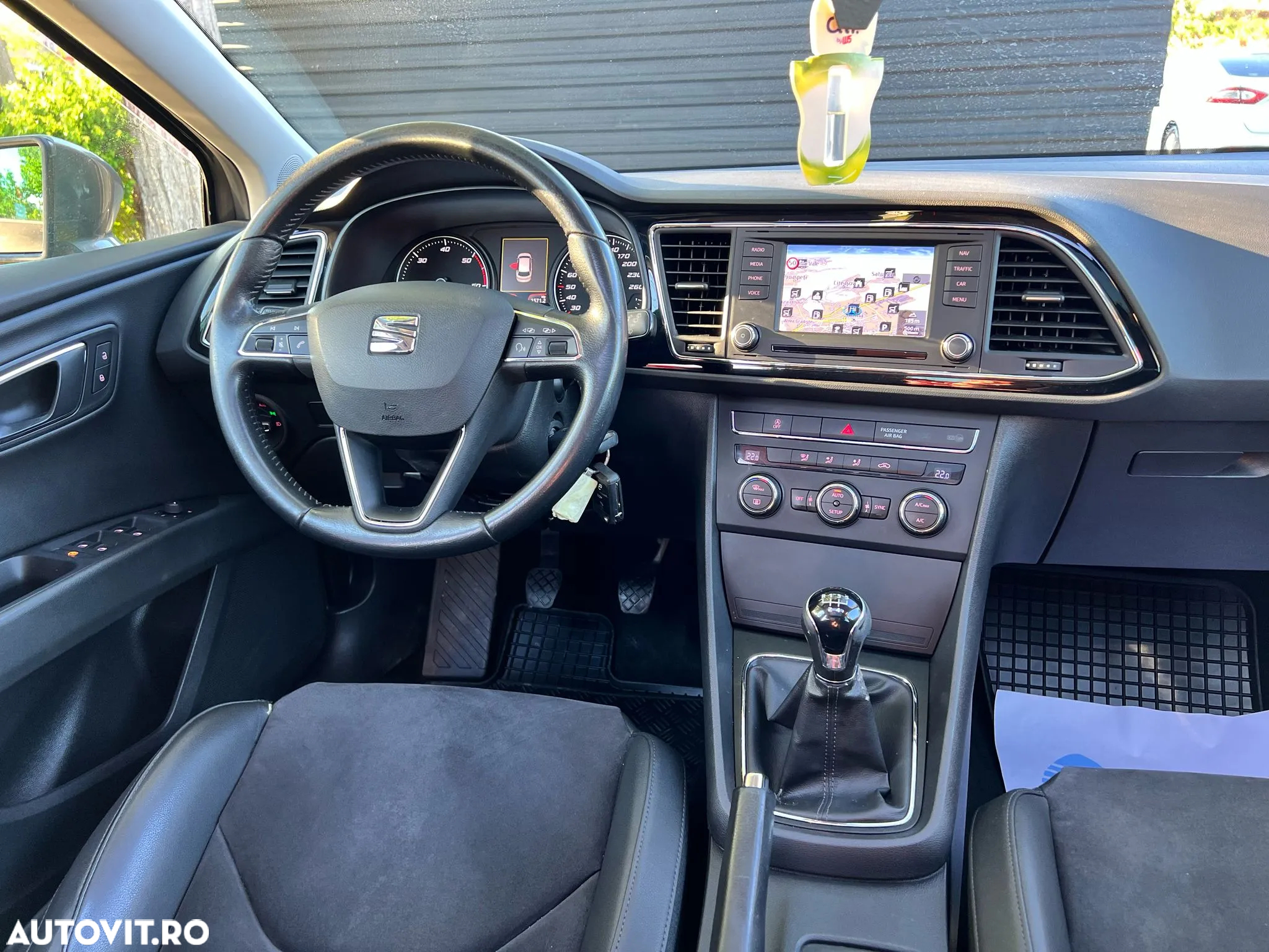Seat Leon ST 1.6 TDI Start&Stop Ecomotive Style - 6