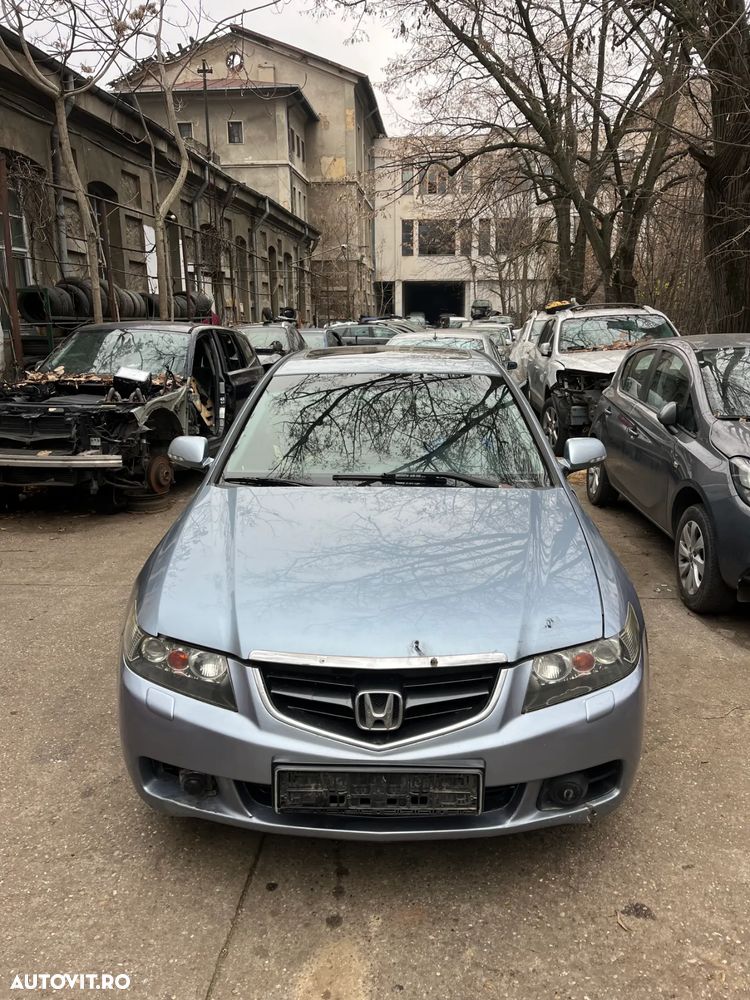 Dezmembrez Honda Accord 7 2005 diesel 2,2 103KW gri bleo - 4