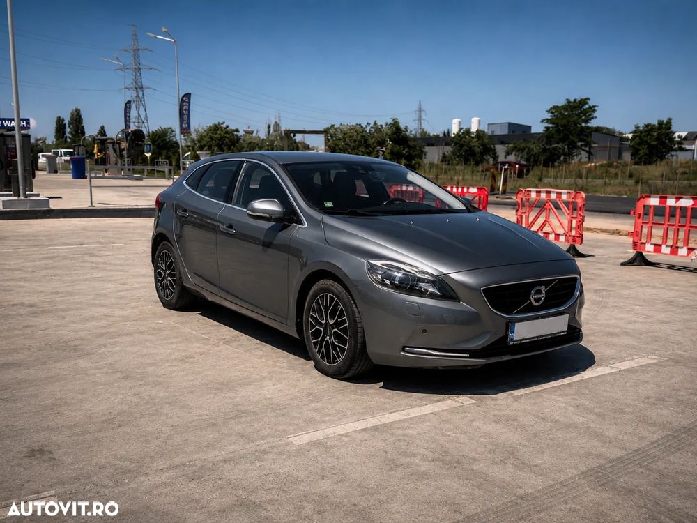 Volvo V40 - 2