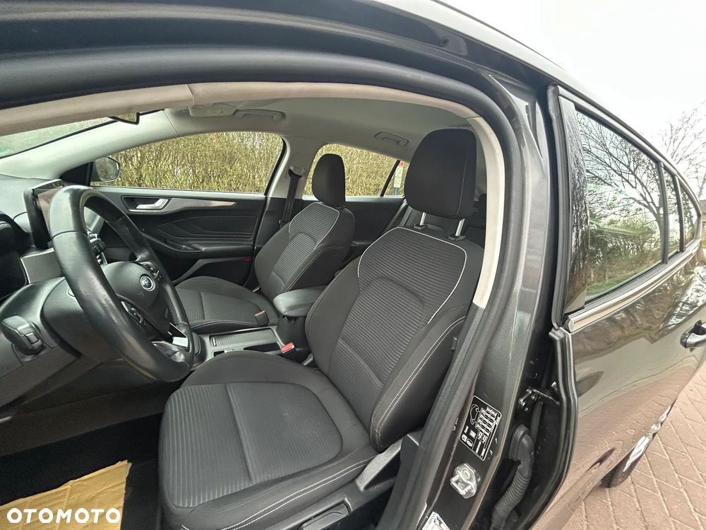 Ford Focus 1.5 TDCi Titanium - 16