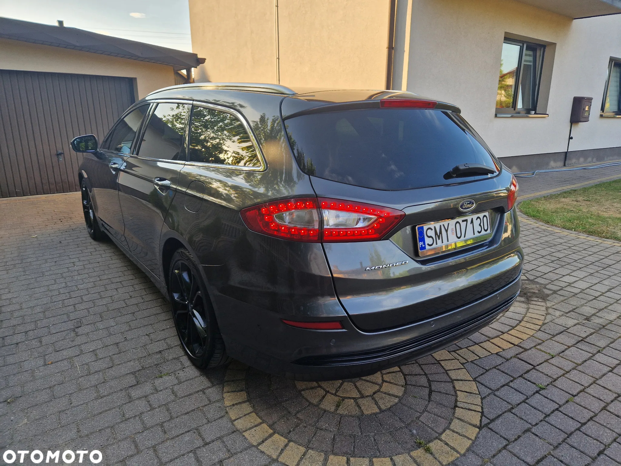 Ford Mondeo 2.0 TDCi Titanium PowerShift - 4