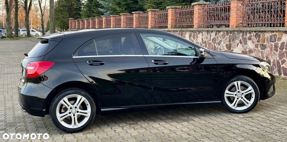 Mercedes-Benz Klasa A 180 Activity Edition - 14