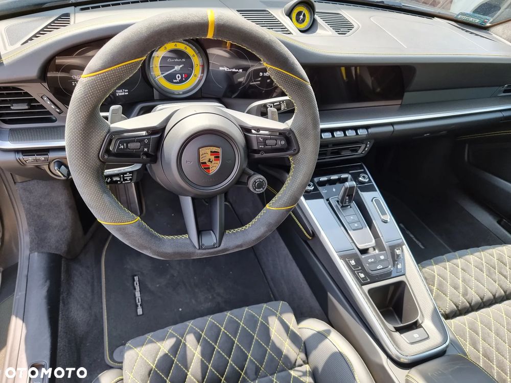 Porsche 911 - 12