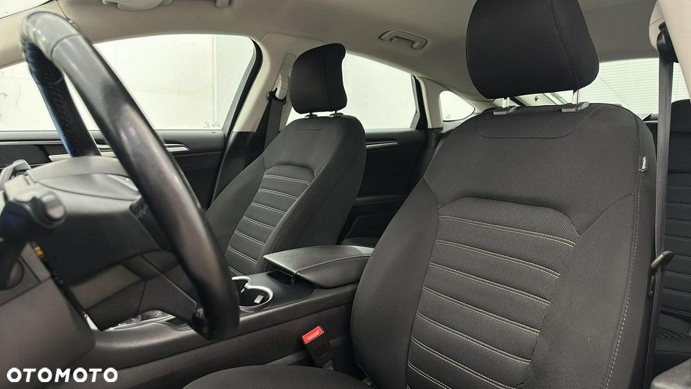 Ford Mondeo - 11