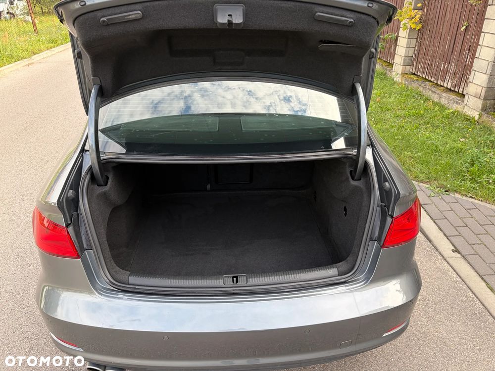 Audi A3 Limousine 2.0 TDI Attraction S tronic - 17